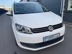 Weiß Gebraucht 2012 VW Touran Comfortline Van / Kleinbus | 4.990 € (Superpreis)