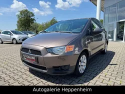 Braun Gebraucht 2011 Mitsubishi Colt Kleinwagen | 5.400 € (Fairer Preis)