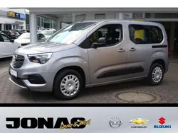 Grau Neu 2025 Opel Combo-e Life Ultimate Van / Kleinbus | 25.990 €