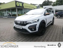 Weiß Neu 2025 Dacia Sandero Extreme Kleinwagen | 22.439 € (Etwas zu teuer)
