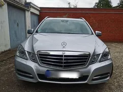 Silber Gebraucht 2012 Mercedes E200 Avantgarde Kombi | 17.100 € (Etwas zu teuer)