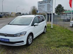 Weiß Gebraucht 2020 VW Touran Comfortline Van / Kleinbus | 17.999 € (Superpreis)