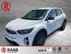 Snow white pearl Gebraucht 2024 Kia Stonic 2 SUV | 21.895 € (Etwas zu teuer)