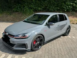 Grau Gebraucht 2019 VW Golf VII GTI Limousine | 30.000 € (Etwas zu teuer)