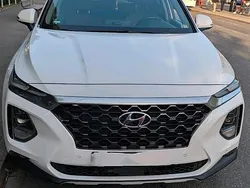 Weiß Gebraucht 2019 Hyundai Santa Fe SUV | 27.000 € (Teuer)