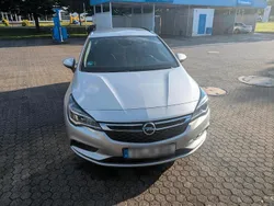 Grau Gebraucht 2018 Opel Astra Kombi | 8.250 € (Guter Preis)