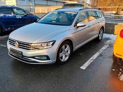 Silber Gebraucht 2019 VW Passat Van / Kleinbus | 17.300 € (Fairer Preis)