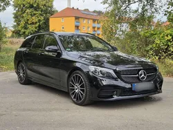 Schwarz Gebraucht 2018 Mercedes C300 AMG line Kombi | 30.990 € (Teuer)