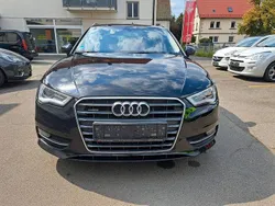 Schwarz Gebraucht 2016 Audi A3 Sportback Ambition Limousine | 13.333 € (Fairer Preis)