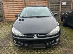 Schwarz Gebraucht 2004 Peugeot 206 CC Cabrio | 1.550 € (Guter Preis)