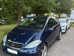 Blau Gebraucht 2004 Mercedes A170 Avantgarde Kleinwagen | 4.990 € (Teuer)