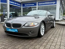 Grau Gebraucht 2003 BMW Z4 Sport Line Cabrio | 8.990 € (Guter Preis)