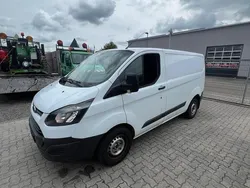 Weiß Gebraucht 2015 Ford Transit Custom Van / Kleinbus | 14.990 € (Teuer)