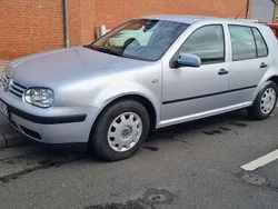 Silber Gebraucht 2000 VW Golf IV Limousine | 2.490 € (Etwas zu teuer)