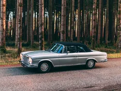 Silber Gebraucht 1970 Mercedes 280 SE Cabrio | 299.900 €