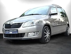 Beige Gebraucht 2010 Skoda Roomster Kombi | 7.900 € (Fairer Preis)