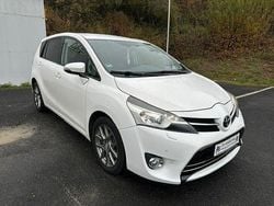 Weiß Gebraucht 2013 Toyota Verso Life Van / Kleinbus | 5.700 € (Fairer Preis)