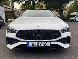 Weiß Gebraucht 2023 Mercedes CLA200 AMG line Coupé | 35.000 € (Fairer Preis)