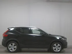 Schwarz Gebraucht 2020 Volvo XC40 Momentum SUV | 16.990 € (Guter Preis)