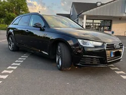 Schwarz Gebraucht 2016 Audi A4 Kombi | 12.500 € (Fairer Preis)