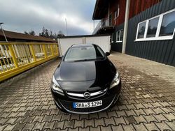 Schwarz Gebraucht 2013 Opel Astra Sport Kombi | 7.300 € (Fairer Preis)