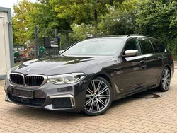 Grau Gebraucht 2019 BMW M550 Performance Limousine | 28.999 € (Guter Preis)