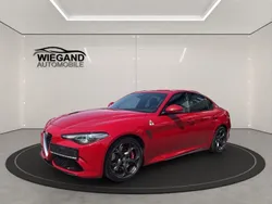 Rot Gebraucht 2017 Alfa Romeo Giulia Quadrifoglio Limousine | 49.990 € (Superpreis)