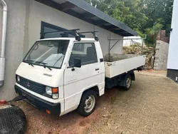 Weiß Gebraucht 1993 Mitsubishi L300 Van / Kleinbus | 2.900 €