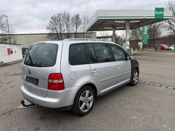 Grau Gebraucht 2006 VW Touran Van / Kleinbus | 2.300 € (Fairer Preis)