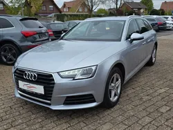 Florettsilber metallic Gebraucht 2017 Audi A4 Sport Kombi | 13.900 € (Guter Preis)