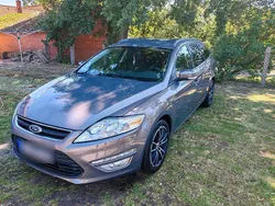 Braun Gebraucht 2012 Ford Mondeo Kombi | 6.500 € (Teuer)