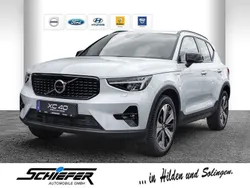 Blau Gebraucht 2023 Volvo XC40 Plus SUV | 47.980 €