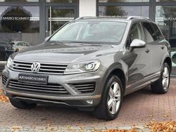 Grau Gebraucht 2016 VW Touareg Terrain Tech SUV | 19.950 € (Fairer Preis)