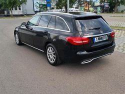 Schwarz Gebraucht 2018 Mercedes 200 Kombi | 13.300 €