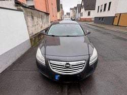 Grau Gebraucht 2011 Opel Insignia Edition Limousine | 3.200 € (Guter Preis)