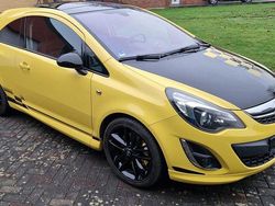 Gelb Gebraucht 2011 Opel Corsa Limousine | 7.890 € (Teuer)