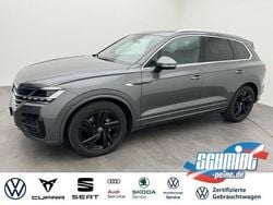 Siliziumgrau metallic (grey), metallic Gebraucht 2021 VW Touareg R-line SUV | 45.400 € (Guter Preis)
