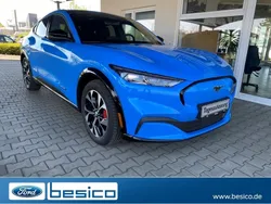 Grabber blue metallic Gebraucht 2023 Ford Mustang Mach-E SUV | 46.990 € (Teuer)