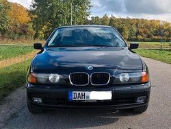 Schwarz Gebraucht 1999 BMW 528 Limousine | 2.600 €