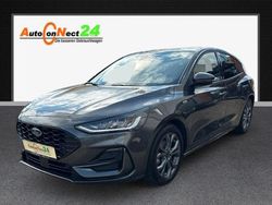 Grau metallic Gebraucht 2024 Ford Focus ST-Line X Limousine | 24.790 € (Guter Preis)