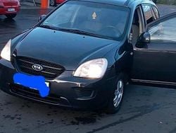 Schwarz Gebraucht 2007 Kia Besta Limousine | 1.900 €