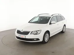 Weiß Gebraucht 2015 Skoda Superb Active Kombi | 13.930 € (Superpreis)