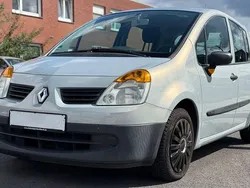 Grau Gebraucht 2006 Renault Modus Dynamique Van / Kleinbus | 1.299 € (Fairer Preis)