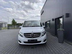 Weiß Gebraucht 2018 Mercedes V250 Van / Kleinbus | 34.990 € (Fairer Preis)