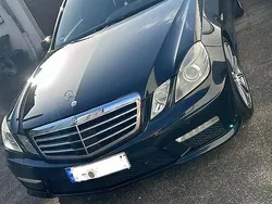 Schwarz Gebraucht 2009 Mercedes E63 AMG AMG Limousine | 18.000 €