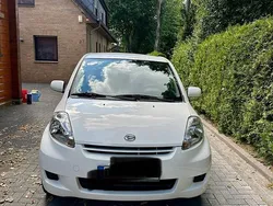 Weiß Gebraucht 2009 Daihatsu Sirion Kleinwagen | 1.450 € (Guter Preis)