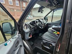 Grau Gebraucht 2019 Ford Transit Van / Kleinbus | 17.500 € (Etwas zu teuer)