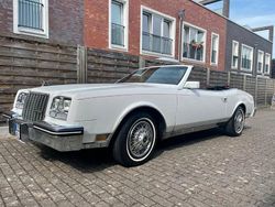Weiß Gebraucht 1983 Buick Riviera Cabrio | 21.900 €