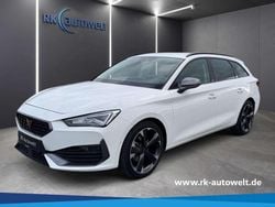 Weiss Gebraucht 2023 Cupra Leon Kombi | 26.390 € (Guter Preis)