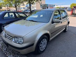 Gold Gebraucht 2002 VW Golf IV Comfortline Limousine | 4.990 € (Teuer)